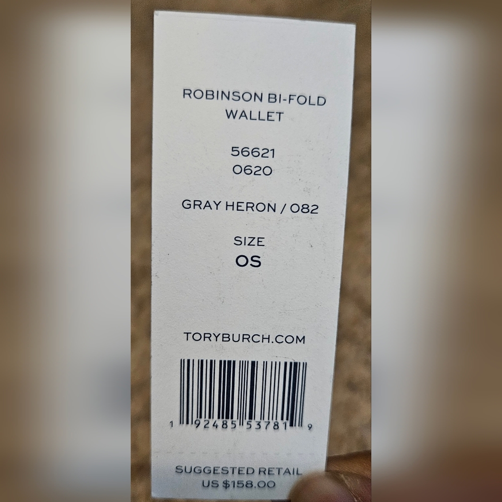 Tory Burch Robinson Bifold Wallet - Picture 7 of 8